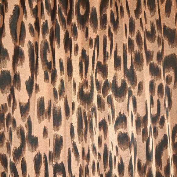 PEYTON JENSEN Pleated Animal Print Salmon Pink Black Midi Skirt Silky Size Small - Picture 6 of 9